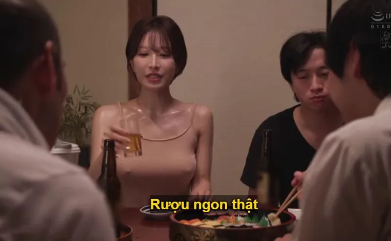 Vợ yêu gạ nện cả gia đình ông chồng vì ông xã dẫn về quê rồi bỏ bê dâm dục sml